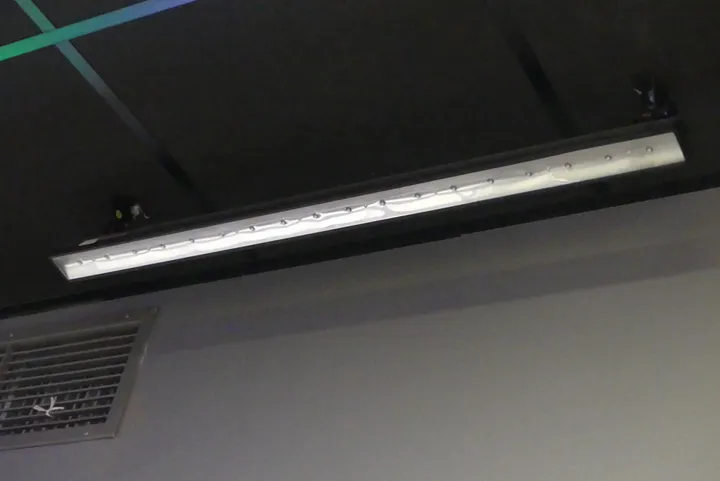 2x Showtec - UV LED Bar Modell: UV LED BAR-120cm